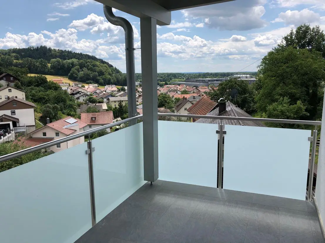 IMG_2450 -- Erstbezug mit Balkon: attraktive 3-Zimmer-Wohnung in Deggendorf mit Top Aussicht/ruhige Lage