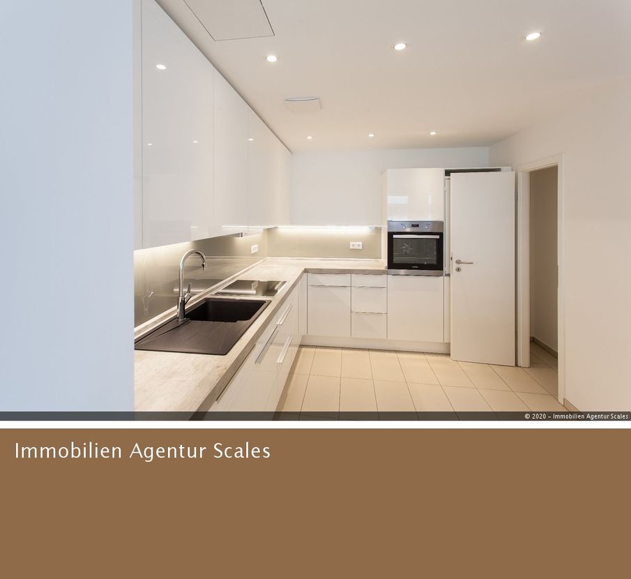 Küche -- * Moderne 4-Zimmer * EBK * Balkon * Zentral & Ruhig* 