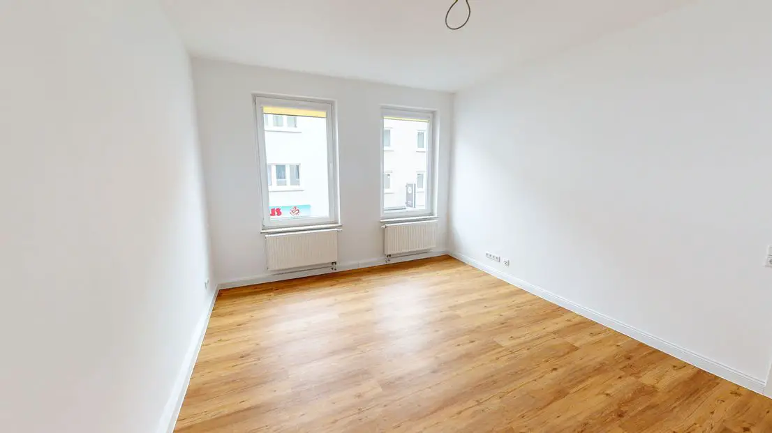 1418-Adelungstrae-OG-Li-110220 -- TOP Frisch saniert+++Helle 2-Zimmer-DG-Wohnung mitten in Darmstadt