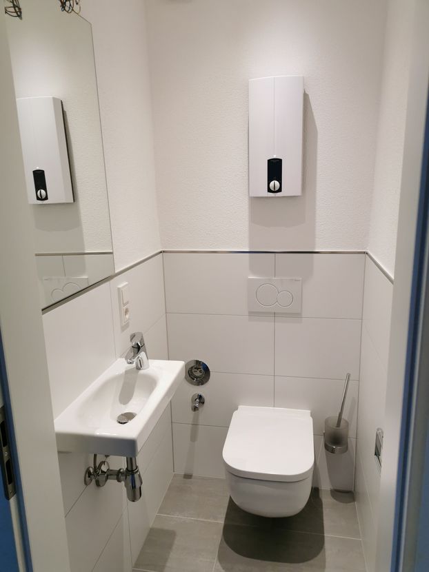 Gäste-WC -- Neu Renovierte 3,5 Zimmer Wohnung in Bitburg Zentrum