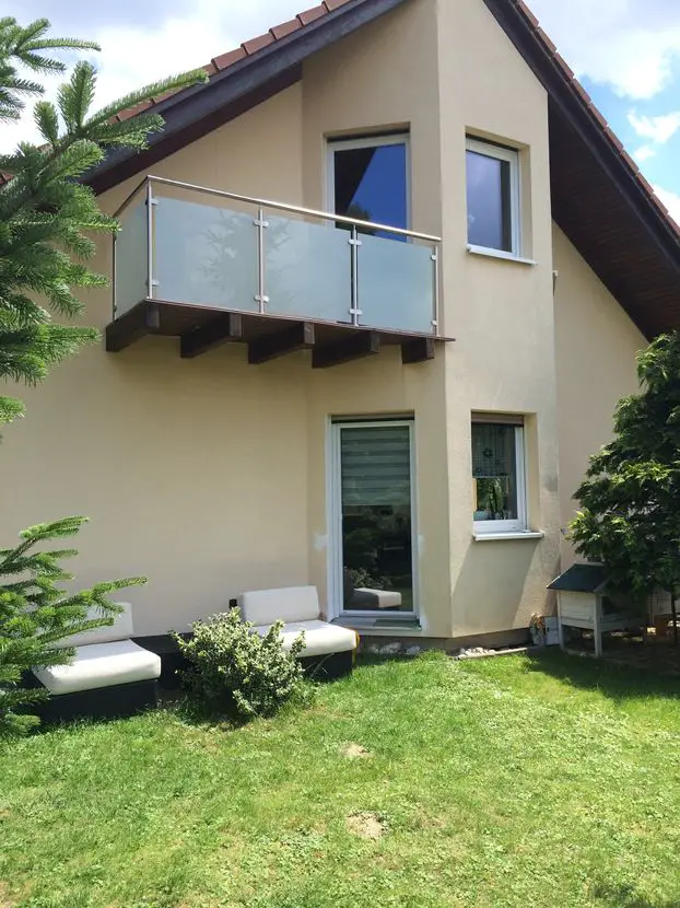 testfilename -- Schöne 3-Raum-DG-Wohnung mit EBK und Balkon in Kirchdorf an der Amper