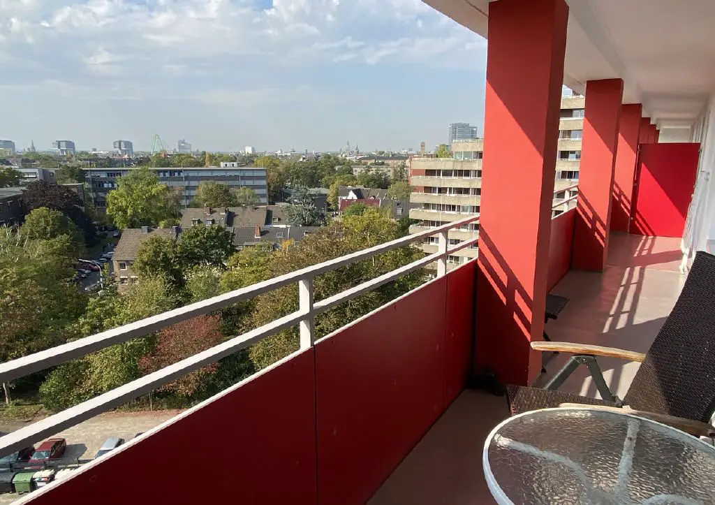 Balkon -- Möbliertes Wohnen - über den Dächern von Deutz