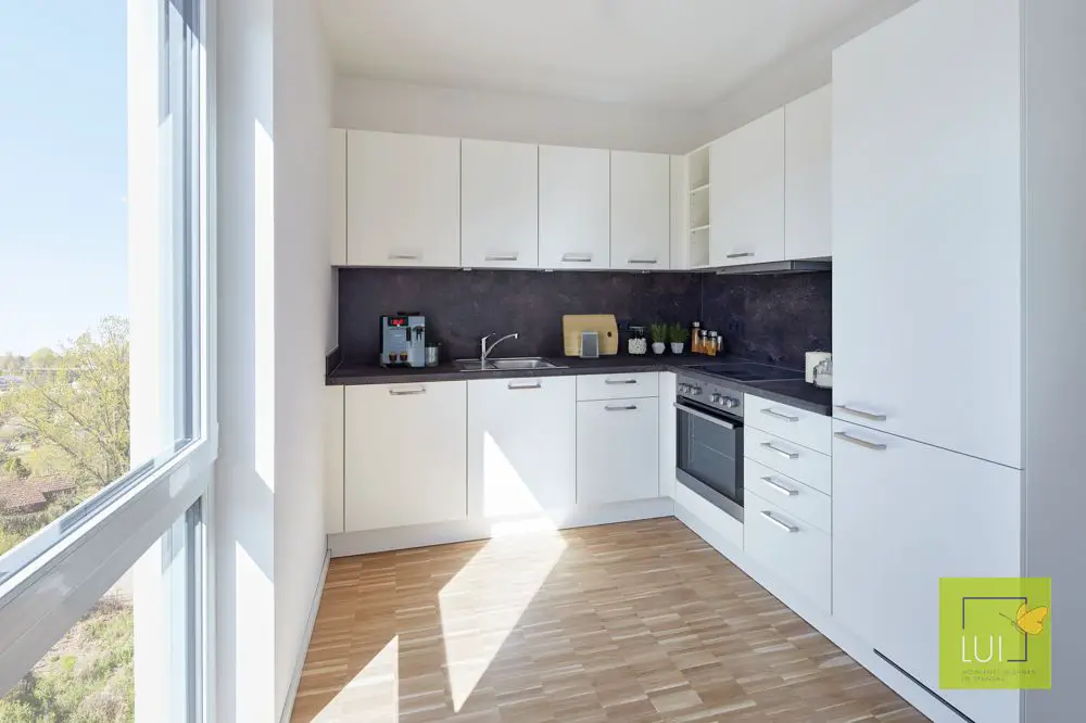 Küche_Beispiel -- Perfekt für Paare - geräumige 2-Zimmer Wohnung zum Erstbezug mit Terrasse