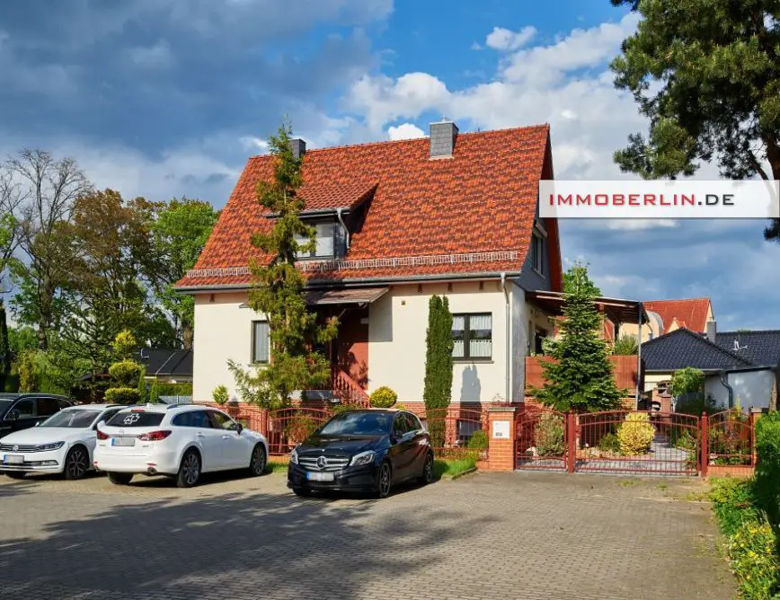 01 -- IMMOBERLIN.DE - Beeindruckend gepflegtes Haus in beliebter Ortskernlage