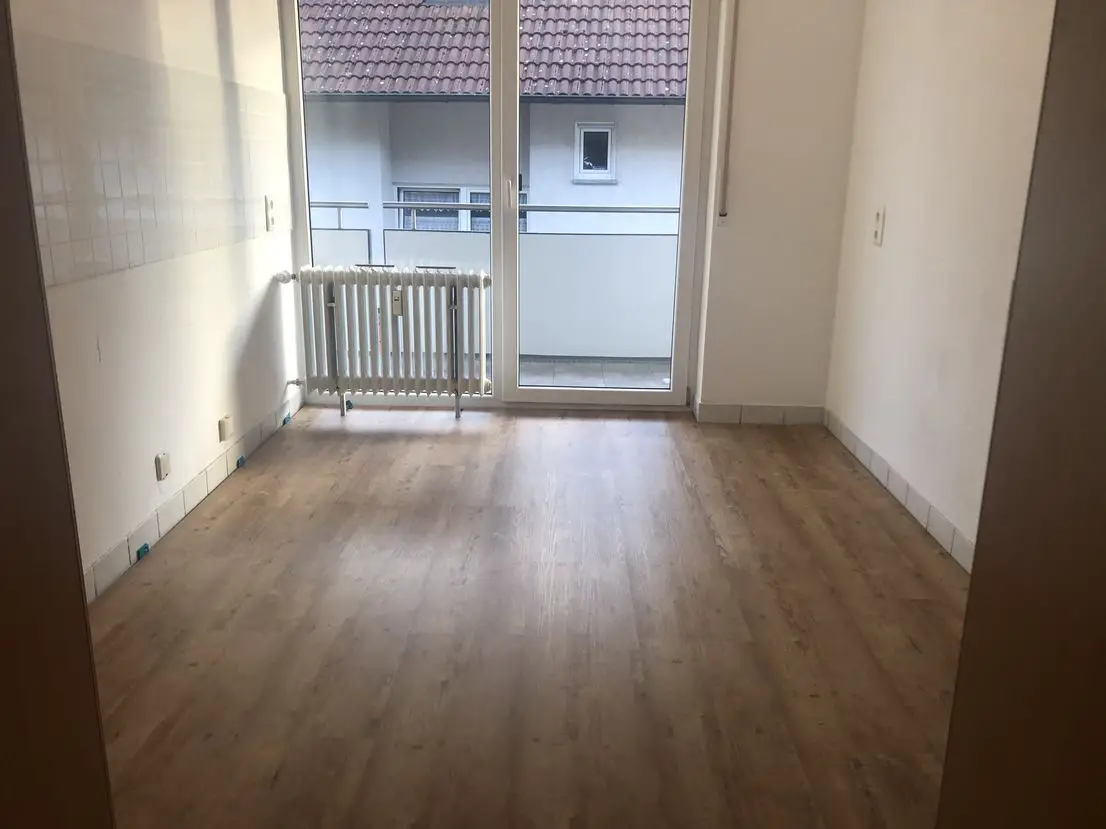 IMG_0966 -- Erstbezug nach Sanierung: schöne 3-Zimmer-Wohnung mit Balkon in Kleinwallstadt
