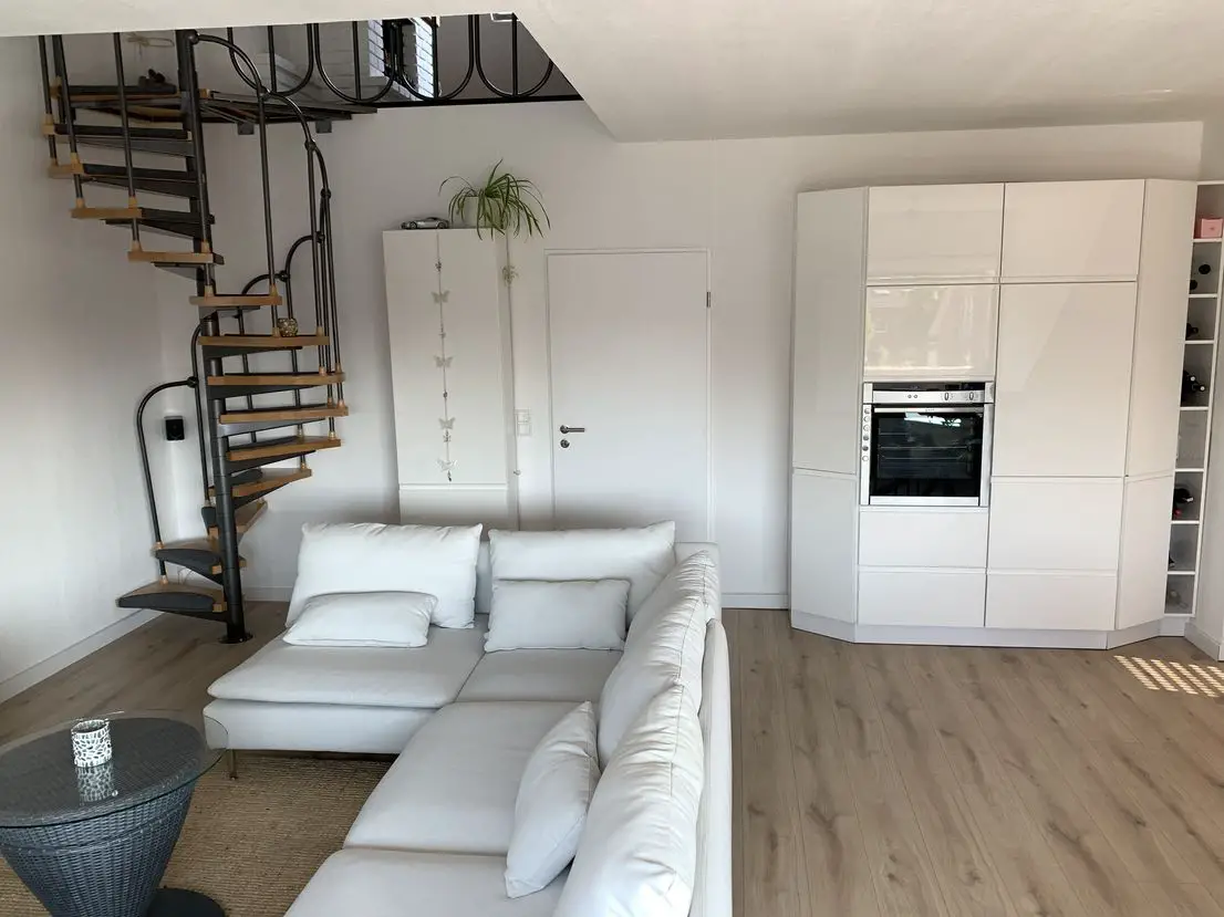 testfilename -- Hochwertige 3-Zimmer-Maisonette-Wohnung mit Terrasse und Luxusküche in Kapellen Neuss (Rhein-Kreis)