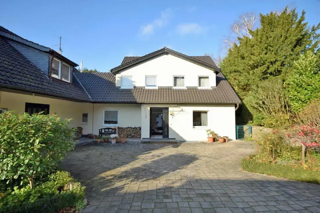 Ansicht -- Welcome Home :-) Schöne Doppelhaushälfte für die ganze Familie in Kettwig 