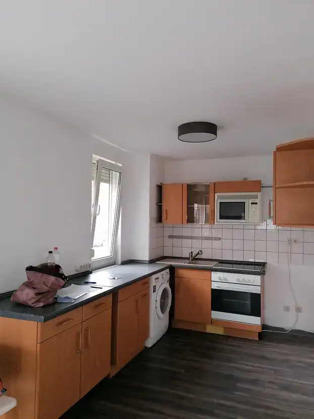 Küche -- ***Gepflegte Wohnung mit 2 Zimmern, Balkon und Einbauküche in Mannheim***