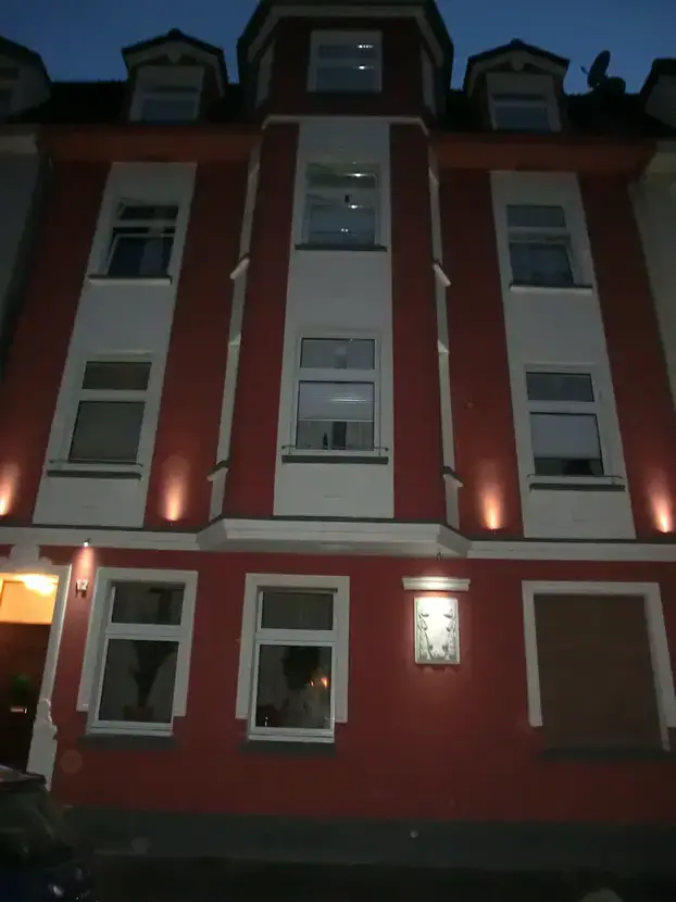 Außenansicht1 -- Attraktive, sanierte 3-Zimmer-Wohnung mit gehobener Innenausstattung in Duisburg