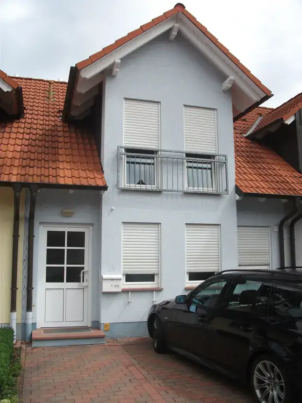 DSCF0361 -- Reihenmittelhaus - klein und fein - in Bürgstadt