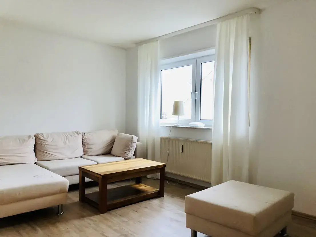 Wohn- Esszimmer -- MA-Seckenheim - 2 bis 3 ZKD/Balkon Wohnung mit Einbauküche