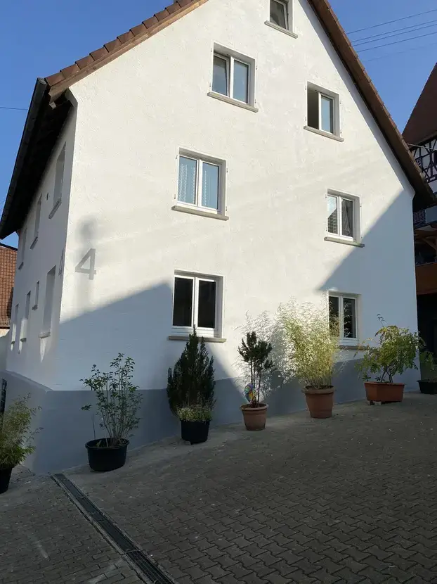 Außenansicht -- Vollständig renovierte 4-Zimmer-Wohnung mit EBK in Künzelsau