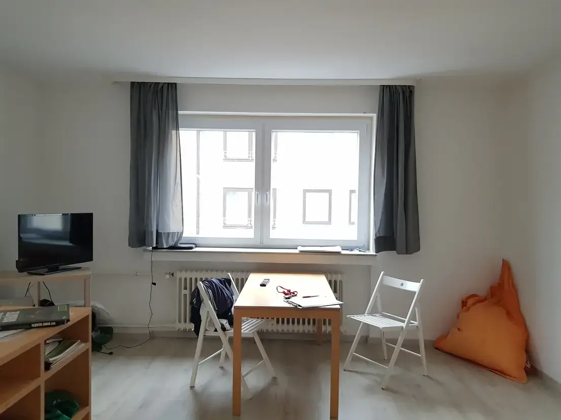 20191121_151100 -- Schönes Apartment in Uninähe mit Pantryküche!