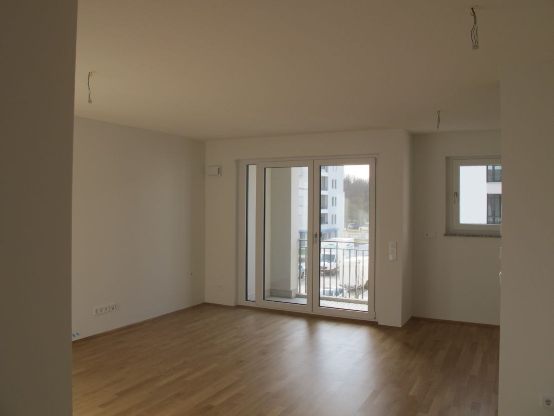 Wohnzimmer_2 -- Helle 3-Zimmer Neubauwohnung für 1350€ mit 73qm