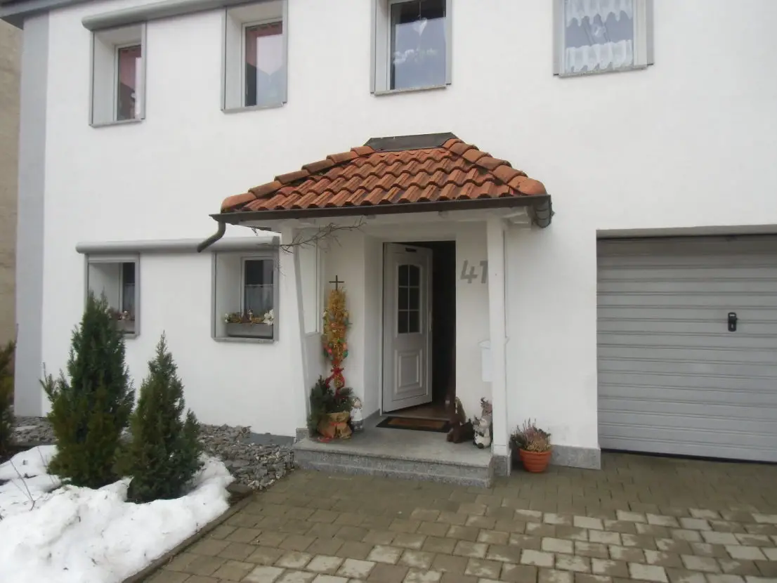 CIMG1805 -- Schöne zwei Zimmer Wohnung für Frührentnerinnen im Zollernalbkreis, Obernheim