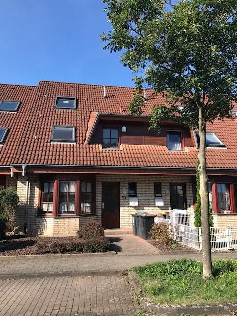 Hauszugang-Ansicht -- Haus mit Platz und im Grünen (An der Groov in Porz-Zündorf)