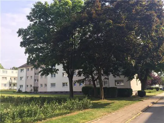 Wohnung in Essen (Bedingrade) zum Kauf mit 2 Zimmer und 51 m² Wohnfläche. Ausstattung: vermietet, Gas, Zentralheizung, gepflegt.