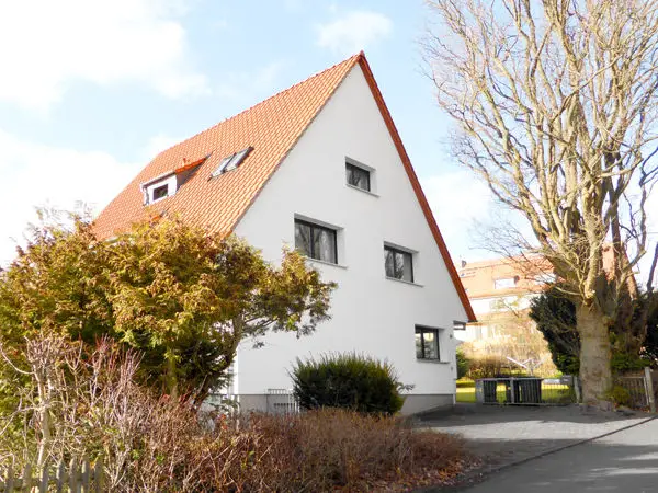 Hausansicht -- Kassel-Kirchditmold/Bestlage: Freistehendes Einfamilienhaus mit wunderbarem Gartengrundstück