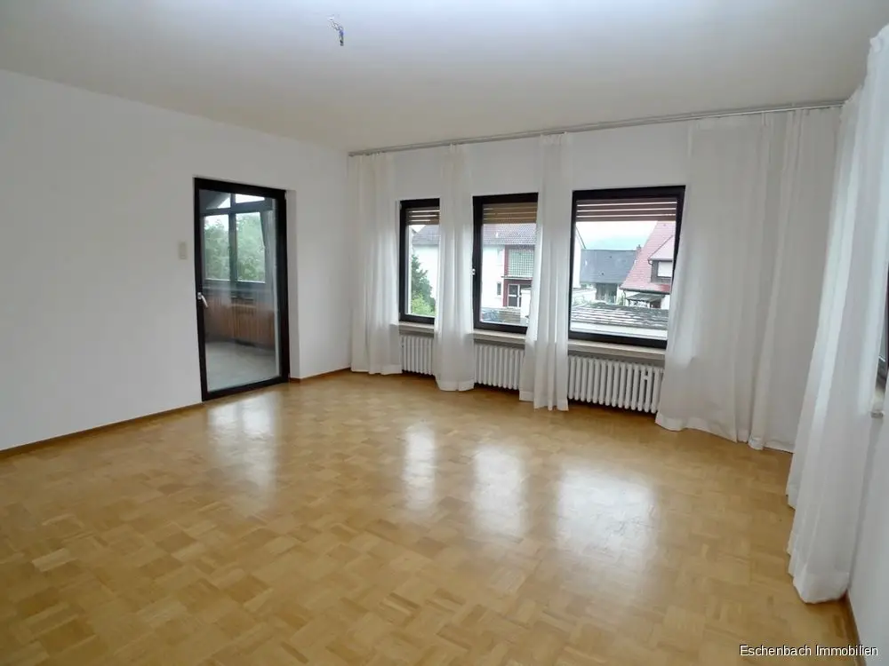 Foto_3556.jpg -- RESERVIERT-Traumhaus in Eibelstadt - auf ca. 200 qm Wfl. findet die Familie ausreichend Platz