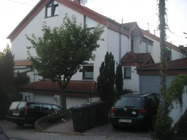 Streetview -- Beautiful 3 Bedroom House in Wiesbaden-Igstadt (NO FEES), US-Housing RefID WI-0418