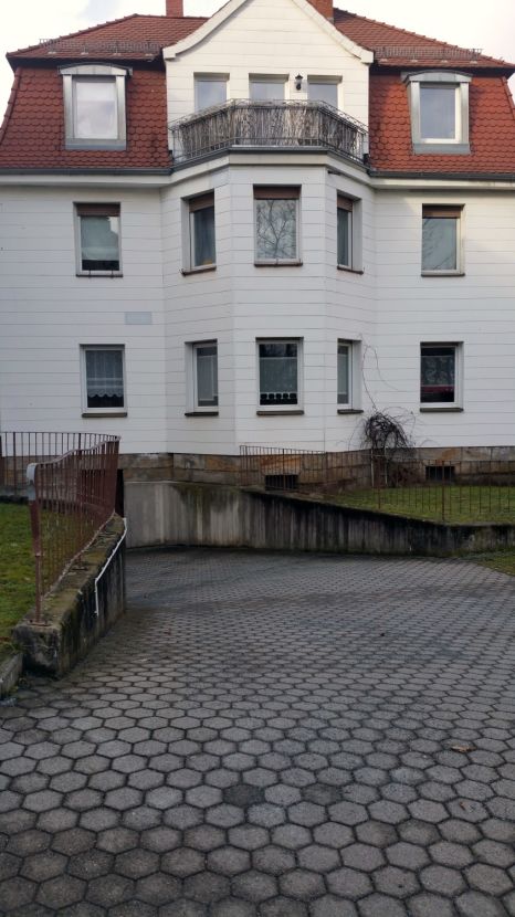 20180127_142020 -- Günstige, modernisierte 3-Zimmer-Wohnung mit Balkon und Einbauküche in Bayreuth