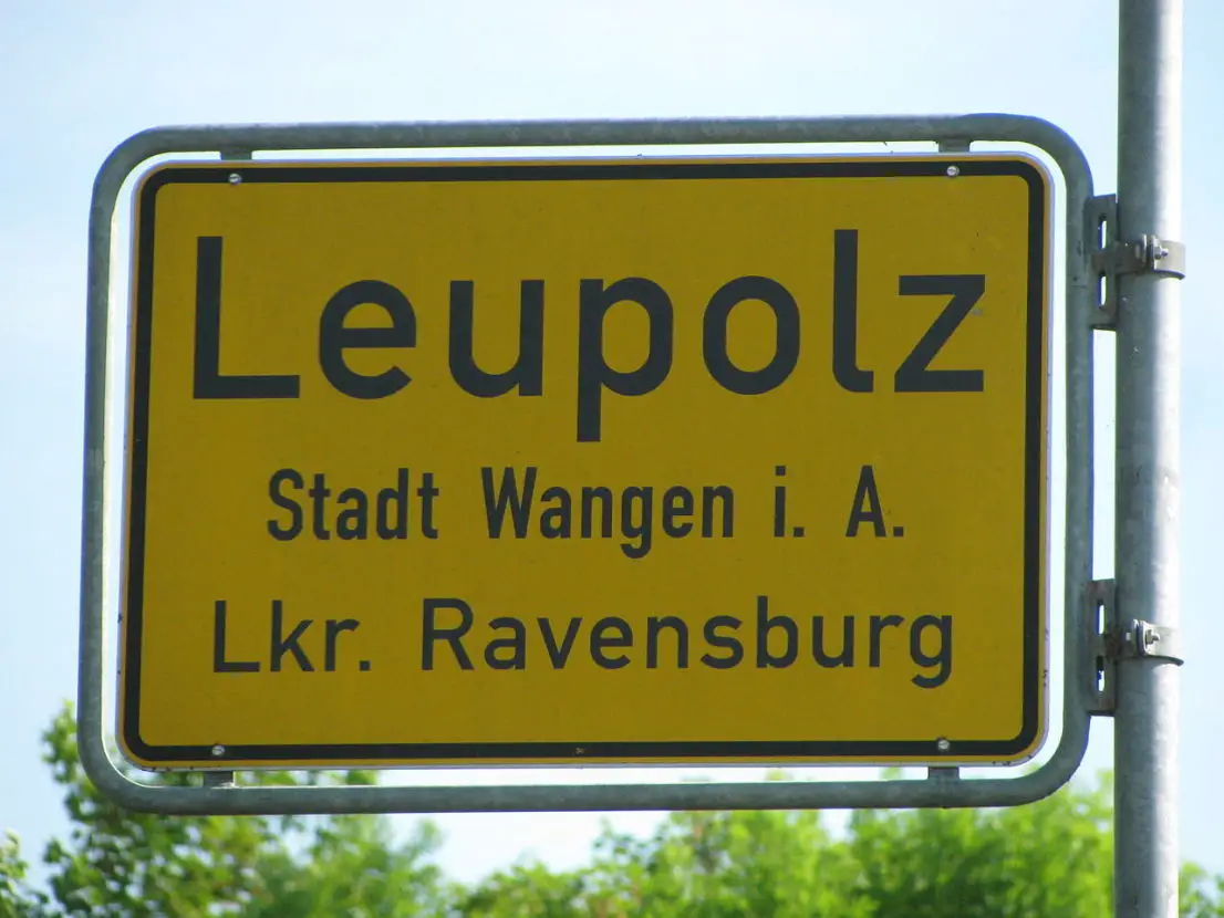 1280px-D-BW-Wangen_im_Allgaeu- -- Baugrundstück Gemeinde Leupolz- Wangen