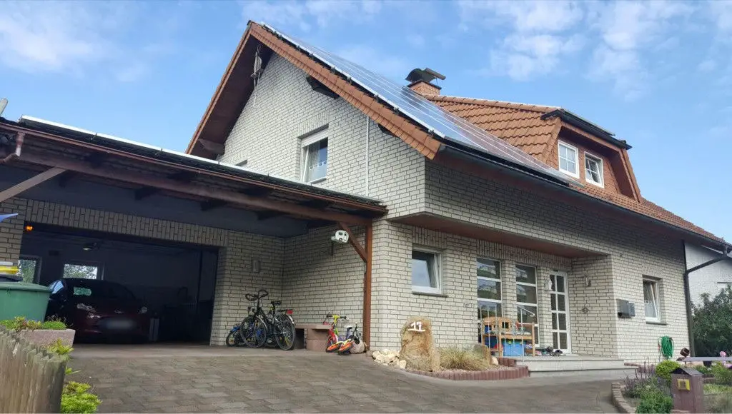 wohnung_15 -- Gepflegte Familienwohnung mit Balkon und Einbauküche in Lichtenau