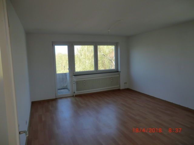 4 Zimmer Wohnung Zu Vermieten Elswigstrasse 72a 23562 Lubeck St Jurgen Mapio Net