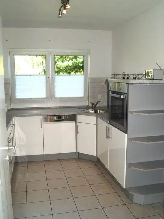 Küche -- Stilvoll möbliertes EFH mit ELW und hohem Wohlfühlfaktor in TOP Wohnlage in 72622 Nürtingen