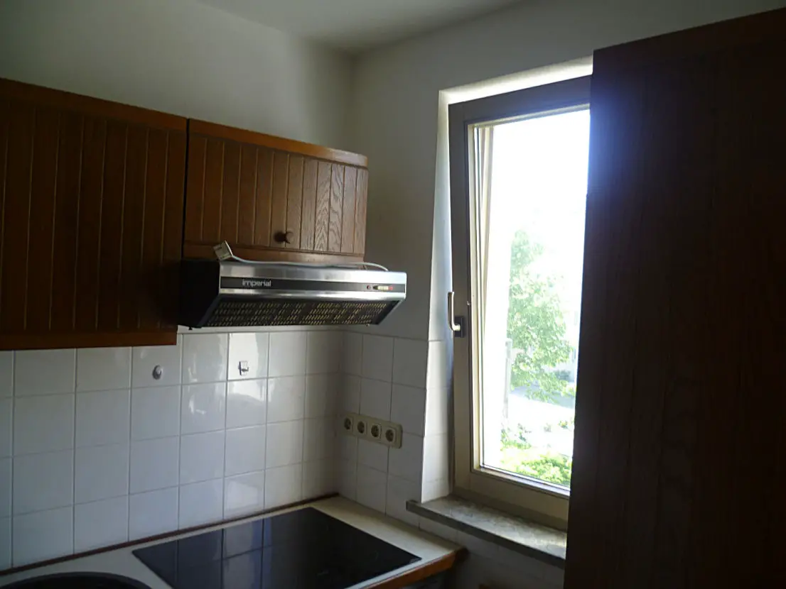 Küche -- Schöne 1ZKB-Wohnung in Königsbrunn Nähe Ilsesee
