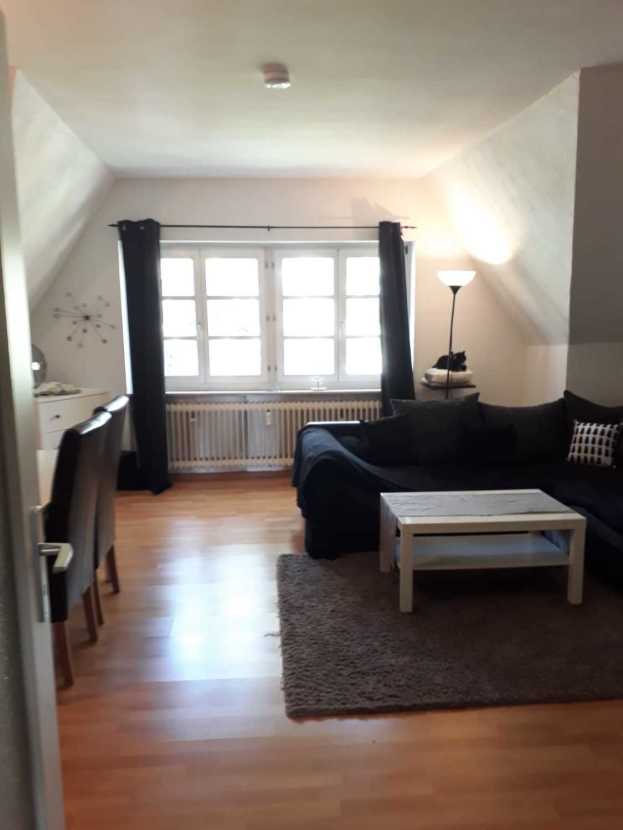 Wohnzimmer -- Schöne drei Zimmer Wohnung in Wetteraukreis, Friedberg (Hessen)