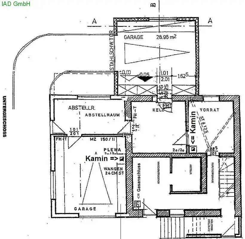 Grundriss KG -- Ein- oder Mehrfamilienhaus 5 Z / 2 K / 2 TGLB, 2 Balkone, 1 Dachterrasse, Garten, 2 Garagen