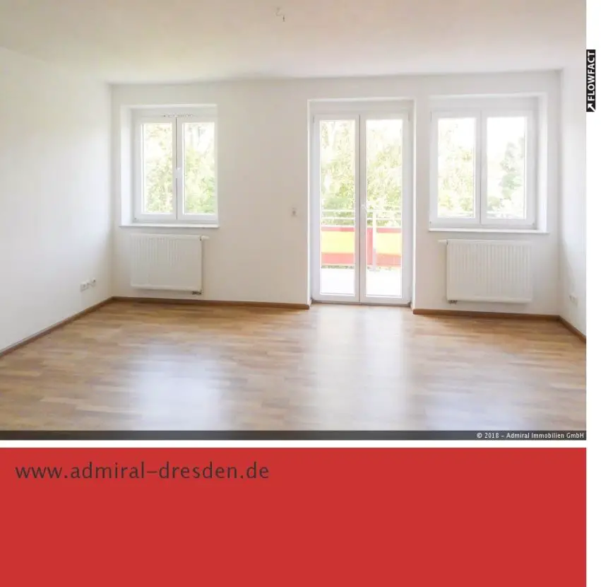 Wohnzimmer (Beispiel) -- Hell - Laminat - Balkon - Wannenbad mit Fenster - Erstbezug - 3 Zimmer Wohnung Lauchhammer mieten