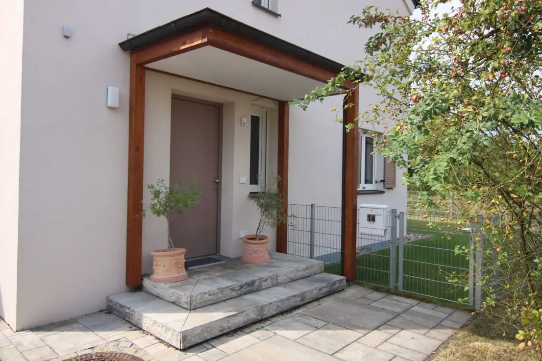 2_eingang -- Traumhaftes Einfamilienhaus in Ingolstadt Süd