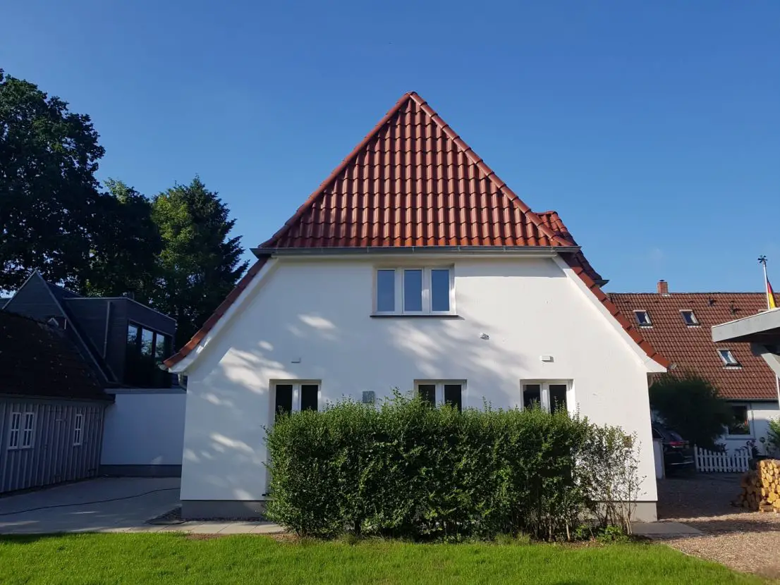 20180626_185156 -- Charmante, individuelle Doppelhaushälfte mit vier Zimmern in Bremen - Lehesterdeich