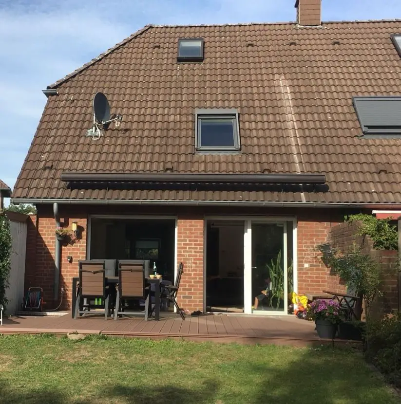 PHOTO-2018-08-17-12-14-50 -- Doppelhaushälfte mit Garten- und Garage in bevorzugter Lage in Essen - Überruhr -- Provisionsfrei --