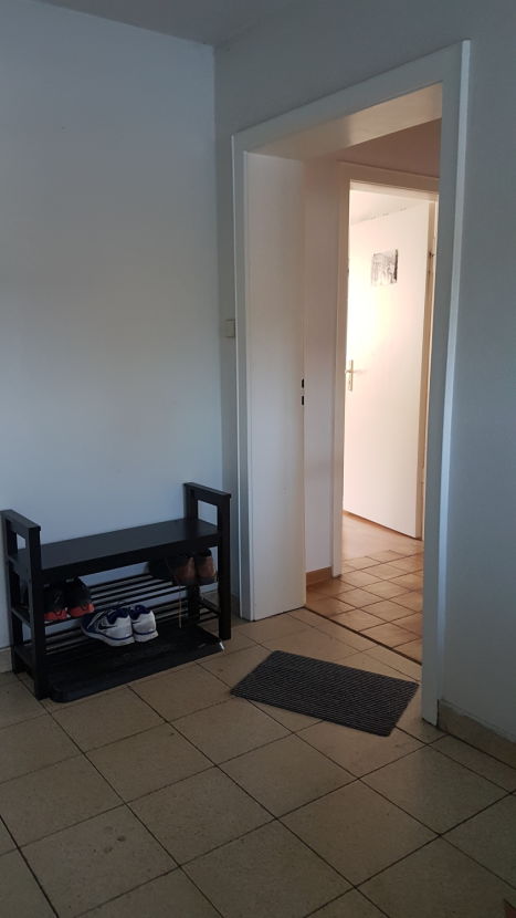 20180915_182404 -- Ansprechende 4-Zimmer-Wohnung mit EBK in Nürtingen