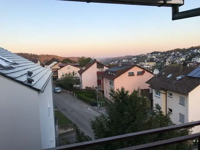 IMG_0493 -- Schöne 3-Zimmer Dachgeschosswohnung mit Balkon in Eisingen