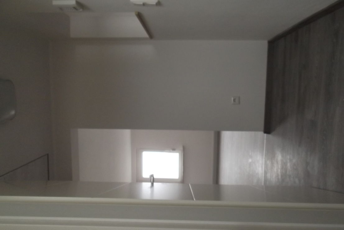 DSCF1319 -- Sanierte 2-Zimmer-Dachgeschosswohnung mit Einbauküche in Leinzell