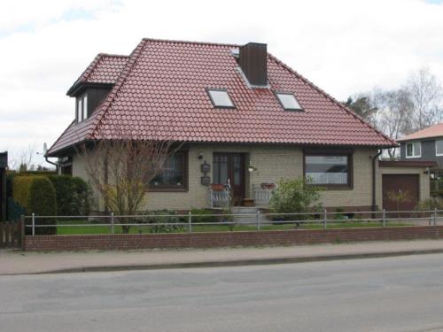 Dorfstraße, 23826 Schleswig-Holstein - Todesfelde