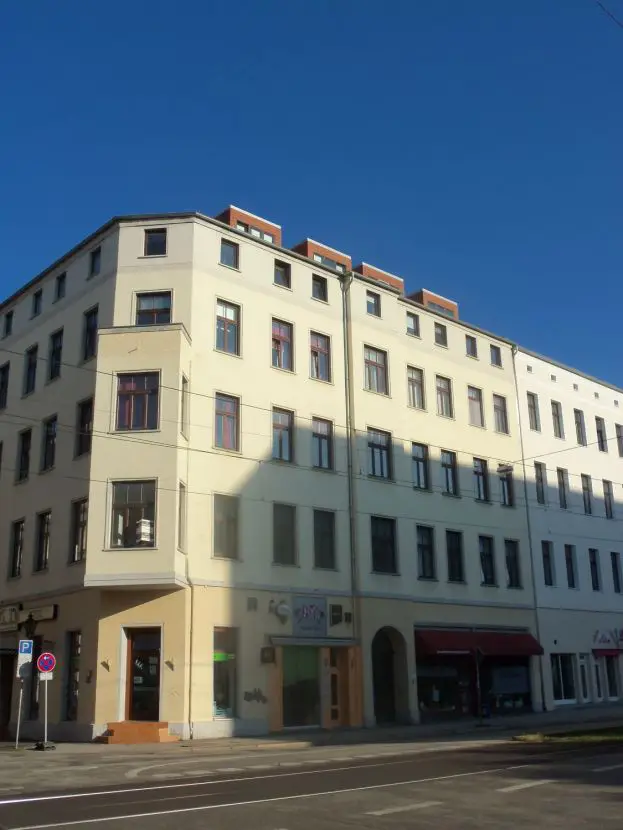 Hausansicht -- Niedliche 1-Raum-Eigentumswohnung in der Altstadt von Magdeburg