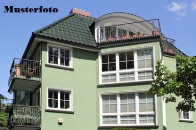 Mehrfamilienhaus in München (Sendling) zum Kauf mit 35 Zimmer, 1170 m² Wohnfläche und 486 m² Grundstück. Ausstattung: Zwangsversteigerung.