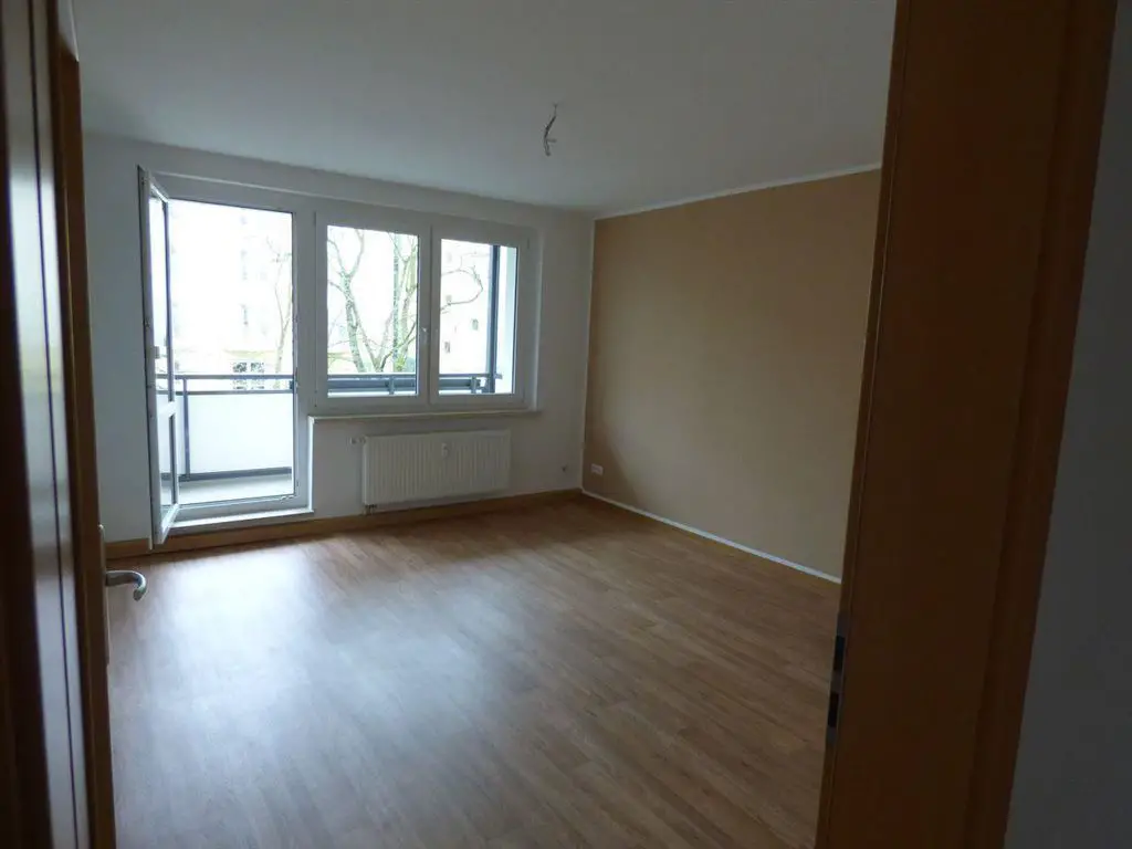 3 Zimmer Wohnung Zu Vermieten Mozartstr 11 09119 Chemnitz