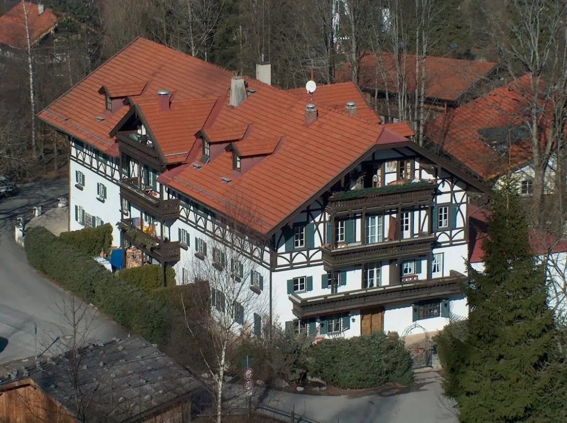 Birkenstein Gebäude -- Amüsante 3 Zimmerwohnung mit Balkon in Birkenstein