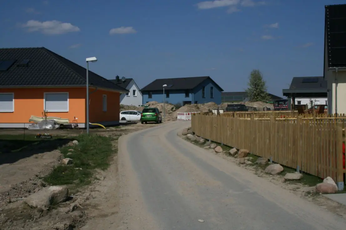 Wohngebietsstrasse -- Kurzfristig bebaubar - Ihr Grundstück im idyllischen Klosterdorf