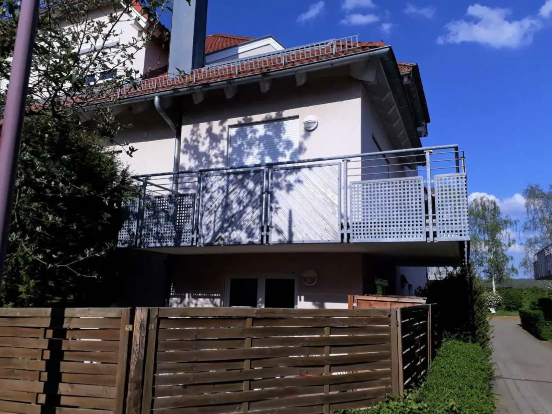 Außenansicht -- Sonnige Wohnung in guter Lage in Pirna