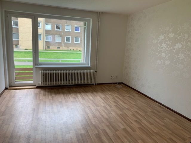 IMG_3622 -- günstige 3-Zimmer-EG-Wohnung mit Balkon in Salzgitter