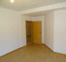 Wohnküche -- Preiswerte, vollständig renovierte 3-Zimmer-Wohnung in Lissendorf