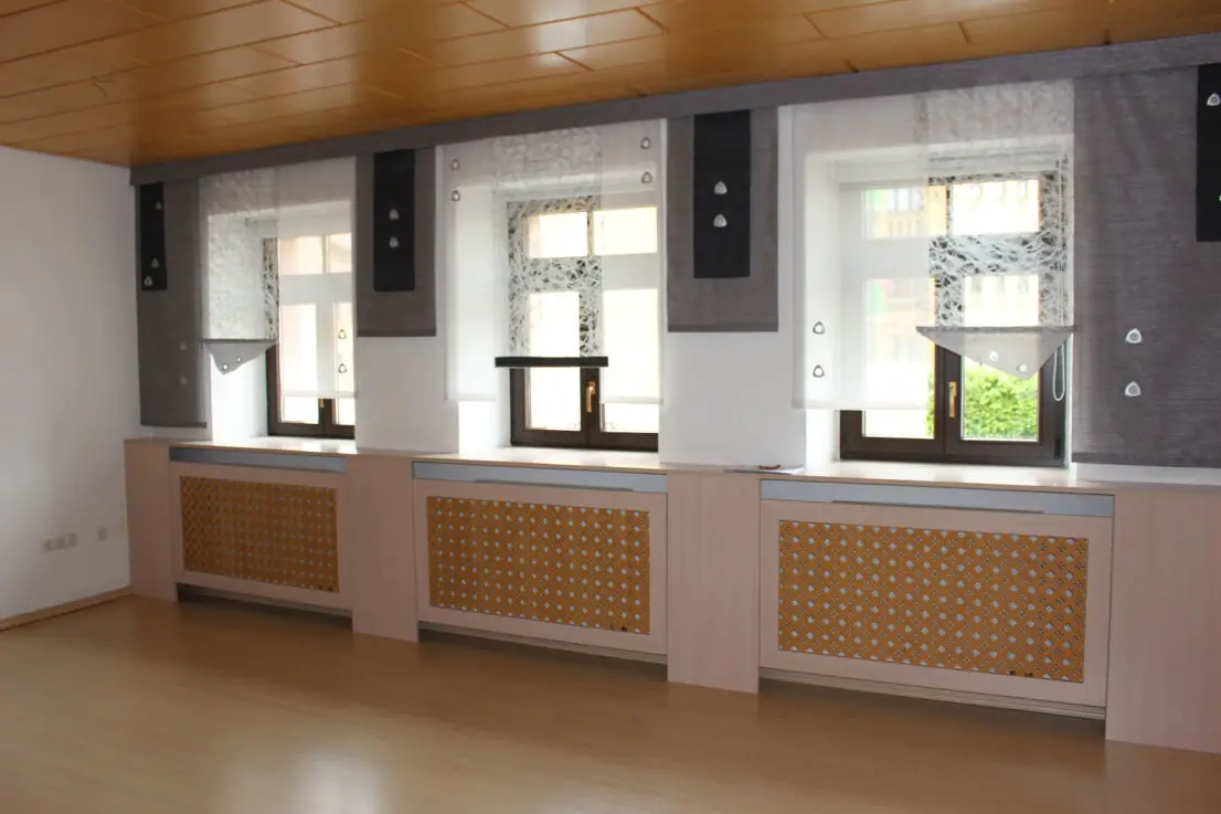 Wohnzimmer -- 2,5-Raum-Maisonette-Wohnung mit Terrasse im Stadtzentrum von Oschatz