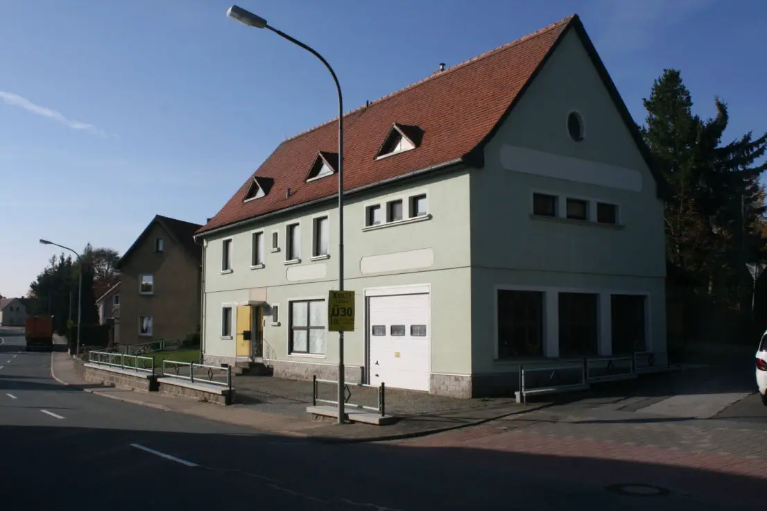 021 -- KFZ-Werkstatt mit Wohnhaus in zentraler Lage in Löbau OT-Kittlitz